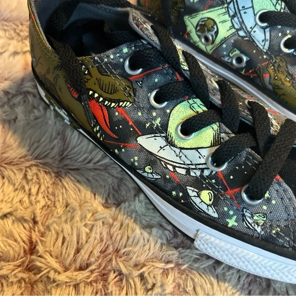 Converse out of space Dinosaur Sneakers size 1